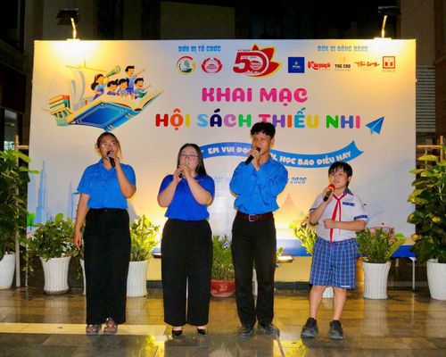  Khai mạc hội sách thiếu nhi ở chung cư CBD (phường Cát Lái) vào tối 27/6. 