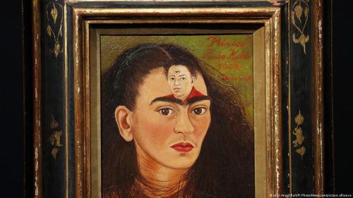 Bức tự họa "Diego y yo" của Kahlo có hình ảnh chồng bà trên trán