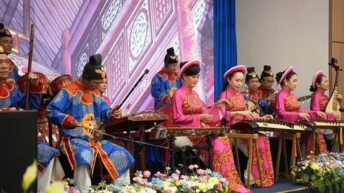 Việc phát huy các giá trị văn hóa truyền thống và di sản Huế sẽ thúc đẩy mô hình du lịch y tế và du lịch chăm sóc sức khỏe.
