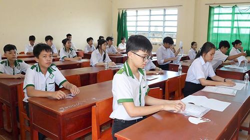 Thí sinh dự thi lớp 10 ở TP Cần Thơ. Ảnh: Báo Cần Thơ.
