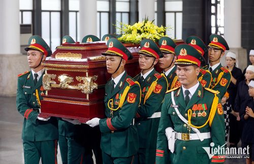 Lễ di quan Đại tá, Anh hùng Lực lượng vũ trang nhân dân La Văn Cầu