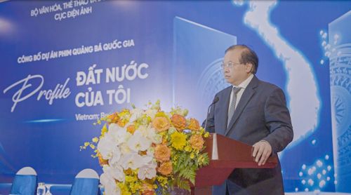 Thứ trưởng Bộ Văn hóa - Thể thao & Du lịch Tạ Quang Đông.