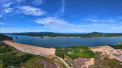 Dự án Tăng cường khả năng thoát lũ hạ du hồ Kẻ Gỗ được triển khai nhằm nâng cao khả năng điều tiết, bảo đảm an toàn vùng hạ du.