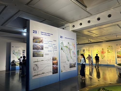 Quang cảnh triển lãm. Ảnh: An Ngọc/Bnews/vnanet.vn