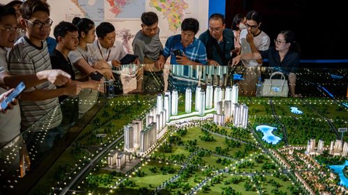 Nam An Khánh nằm trên các trục Đại lộ Thăng Long và Lê Trọng Tấn, ở phía tây Hà Nội. Ban đầu, dự án có diện tích sử dụng đất là 288,8 ha, trong đó diện tích quy hoạch khu đô thị mới khoảng 190 ha.
