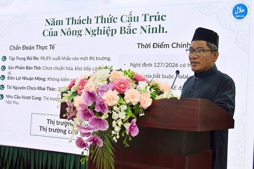  Chủ tịch Tổ chức Halal Việt Nam giới thiệu về tiêu chuẩn Halal. 