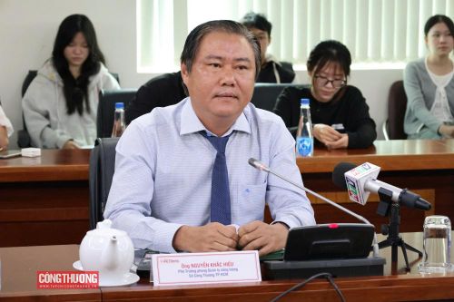 Ông Nguyễn Khắc Hiếu, Phó Trưởng Phòng Quản lý Năng lượng, Sở Công Thương Thành phố Hồ Chí Minh phát biểu