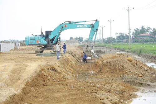 Thi công tại đường Xô Viết Nghệ Tĩnh kéo dài.