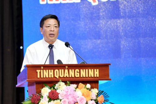 Bộ trưởng Bộ Xây dựng Trần Hồng Minh đánh giá các quy hoạch chiến lược được công bố tạo động lực tăng trưởng cho Quảng Ninh trong giai đoạn mới. Ảnh: Đỗ Phương