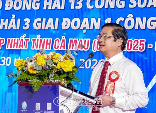 Đồng chí Huỳnh Chí Nguyện, Phó Chủ tịch UBND tỉnh, phát biểu tại buổi lễ.