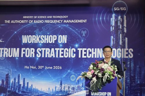 TS. Lê Văn Tuấn, Cục trưởng Cục Tần số vô tuyến điện, Bộ Khoa học và Công nghệ phát biểu khai mạc