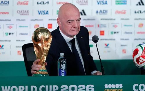  Chủ tịch FIFA Gianni Infantino là nhân vật trung tâm trong vụ tranh cãi về vé World Cup. Ảnh: Shutterstock. 