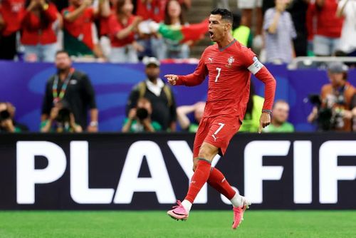  Ronaldo, Messi hay Ochoa là những cây trường sinh ở World Cup. Ảnh: Reuters. 