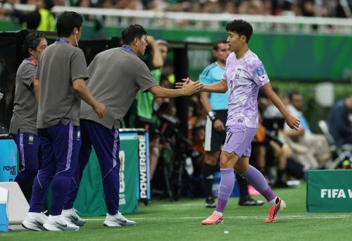  Tuyển Hàn Quốc rời World Cup 2026, nhưng tinh thần chiến đấu của Son Heung-min và đồng đội vẫn nhận được sự trân trọng. 