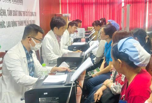 Chương trình thu hút đông đảo nữ công nhân tham gia