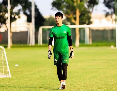 Trong khi thủ môn Hồ Viết Đại, cựu cầu thủ của Hồng Lĩnh Hà Tĩnh sẽ tạo thêm sự cạnh tranh trong khung gỗ của Hải Phòng FC ở mùa giải tới. Ảnh: FBNV.