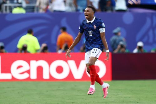 Tiền đạo Kylian Mbappe ăn mừng bàn mở tỷ số cho tuyển Pháp. Ảnh: AFP/TTXVN (Ảnh không cho phép bên thứ ba khai thác, chia sẻ lại)