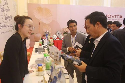 Khảo sát, tìm hiểu sản phẩm.
