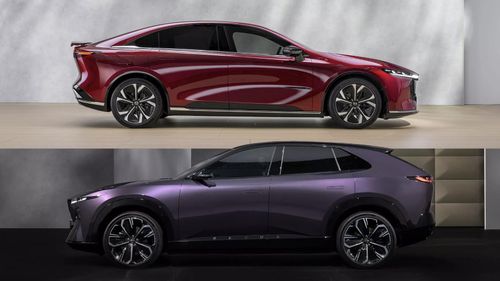 Mazda CX-6e được ưa chuộng hơn so với 6e. Ảnh: Carscoops.