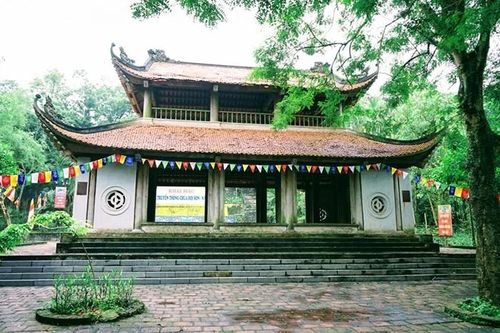 Chùa Long Đọi Sơn - ngôi chùa gần 1000 năm tuổi.