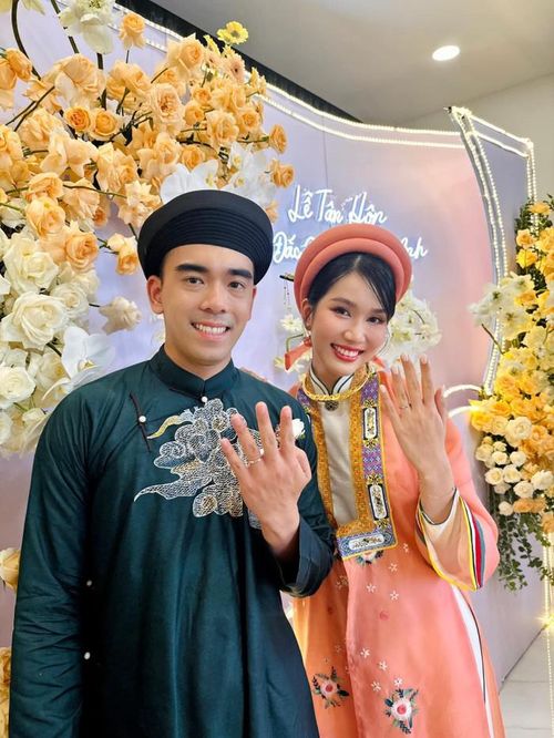 Phương Anh viên mãn bên chồng, vẫn lan tỏa thông điệp tích cực đến giới trẻ.