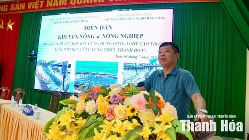 Giám đốc Sở Nông nghiệp và Môi trường Nguyễn Đức Cường phát biểu tại diễn đàn.
