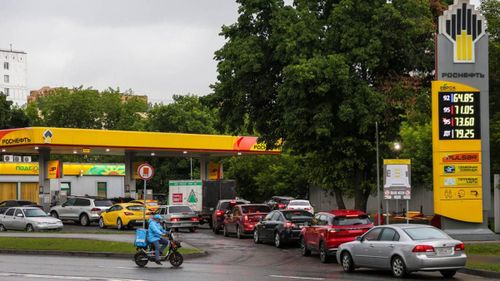 Một trạm xăng tại Moscow, Nga. Ảnh: Moscow Times
