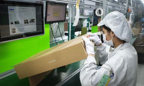 Dây chuyền sản xuất của doanh nghiệp thuộc Tập đoàn Foxconn tại Khu công nghiệp Quang Châu.