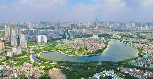 Hà Nội quyết tâm kiến tạo hệ sinh thái đầu tư mới nhằm thu hút dòng vốn đầu tư chất lượng. Ảnh: Phạm Hùng 