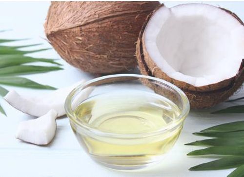 Để duy trì làn da khỏe mạnh, cần kết hợp dầu dừa với một quy trình chăm sóc da khoa học và phù hợp với tình trạng da của mỗi người.
