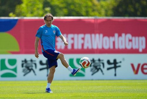 Luka Modric tuân thủ chế độ tập luyện nghiêm ngặt. Ảnh: Reuters.