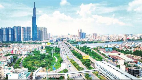 Thành phố Hồ Chí Minh ngày càng phát triển hiện đại, văn minh. (Ảnh: HOÀNG TRIỀU)