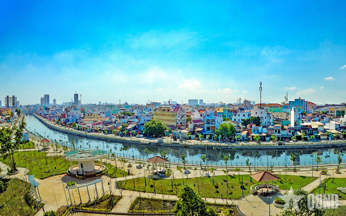  Điểm nhấn trong hành trình phát triển của TP Hồ Chí Minh là cải tạo, chỉnh trang các khu vực dân cư xuống cấp và các tuyến kênh rạch nội đô.