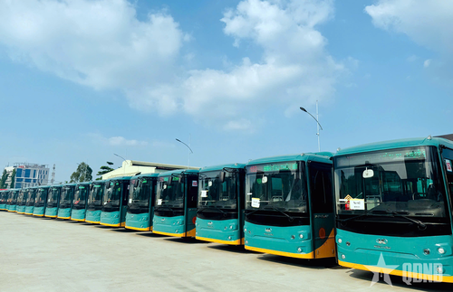 Các tuyến xe buýt góp phần xây dựng nét văn hóa tham gia giao thông công cộng cho người dân. Đặc biệt, từ ngày 1-7-2026, người dân được miễn phí vé xe buýt trên địa bàn thành phố.