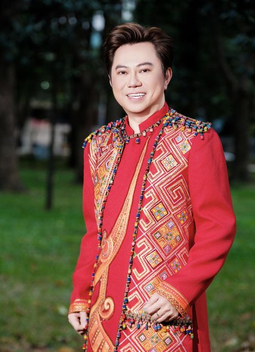 Ca sĩ Quốc Đại