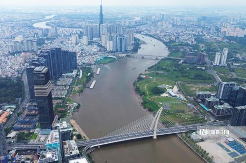 Tp.HCM đang bước vào hành trình mới – với không gian rộng hơn, nguồn lực mạnh hơn và khát vọng lớn hơn để tiếp tục là đầu tàu của đất nước trong kỷ nguyên phát triển mới.