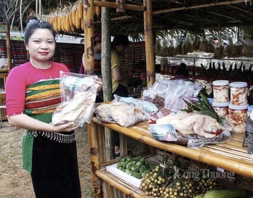 Khó khăn lớn nhất hiện nay là bảo quản và vận chuyển sản phẩm tươi sống, đòi hỏi yêu cầu nghiêm ngặt về thời gian và nhiệt độ. Ảnh: Tiến Đông