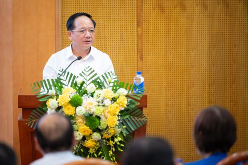 Trưởng Ban Tuyên giáo và Dân vận Trung ương Trịnh Văn Quyết phát biểu chỉ đạo tại Hội nghị