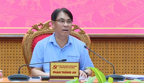 Bí thư Tỉnh ủy, Chủ tịch HĐND tỉnh Phan Thăng An kết luận hội nghị.