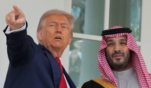 Theo các nguồn tin khu vực, giới chức Arab Saudi xem đây là thông điệp có chủ đích từ phía Mỹ.