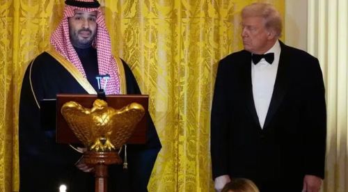 Đổi lại, Riyadh là một trong những khách hàng mua vũ khí lớn nhất của Washington cũng như đối tác đầu tư quan trọng.