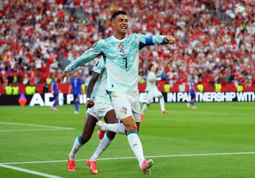  Ronaldo ghi bàn đầu tiên ở vòng knock-out World Cup trong lần thứ 6 dự giải. 