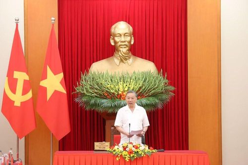 Tổng Bí thư, Chủ tịch nước Tô Lâm yêu cầu đổi mới phương thức lãnh đạo, phương thức cầm quyền của Đảng, nâng cao năng lực tổ chức thực hiện trong giai đoạn phát triển mới. ẢNH: CỔNG TTĐT ĐẢNG CỘNG SẢN VIỆT NAM