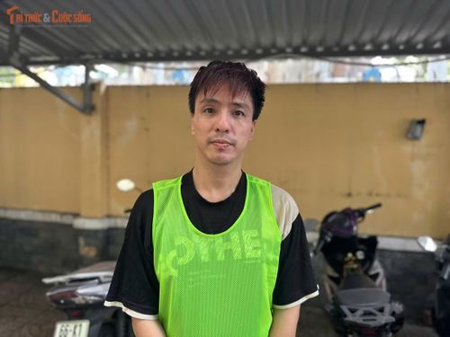 Tăng Nhật Tuệ tại cơ quan công an