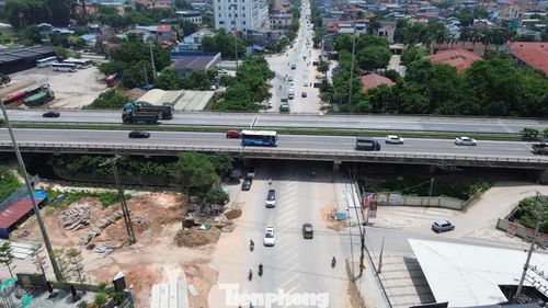 Lãnh đạo tỉnh Thái Nguyên cho biết, trong hơn 10 năm hoạt động, tuyến cao tốc Hà Nội - Thái Nguyên đã góp phần không nhỏ vào sự phát triển kinh tế - xã hội của tỉnh. Hiện nay, để thực hiện mục tiêu tăng trưởng 2 con số, tỉnh Thái Nguyên đẩy mạnh đầu tư hạ tầng, trong đó có hoàn chỉnh, xây mới một số tuyến cao tốc trên địa bàn. Mục tiêu đến năm 2030, tỉnh sẽ hoàn thành hơn 200 km cao tốc.