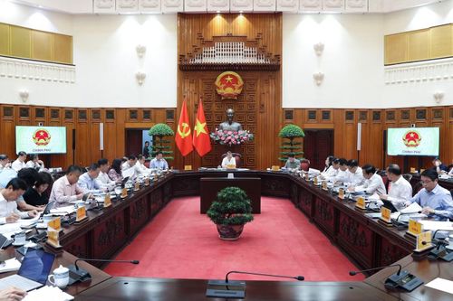 Thủ tướng chủ trì cuộc làm việc. Ảnh: VGP