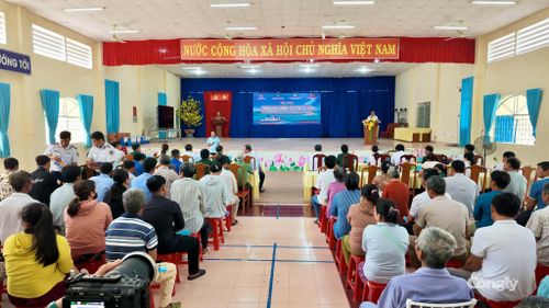 Quang cảnh buổi tuyên truyền.