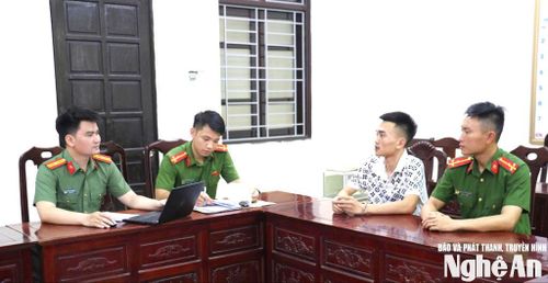 Cơ quan Công an làm việc với đối tượng Nguyễn Đình Hiếu.
