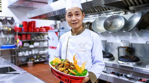 Tôi luôn tin, một món ăn ngon không chỉ được làm nên từ bàn tay người đầu bếp mà còn từ mảnh đất đã nuôi dưỡng những sản vật quê hương. Vì thế, chừng nào gian bếp còn đỏ lửa, tôi vẫn sẽ tiếp tục gìn giữ và kể câu chuyện về Hà Tĩnh bằng chính những hương vị gửi gắm trong từng món ăn.