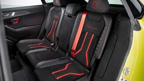 Nội thất của Lamborghini Urus SE Performante.